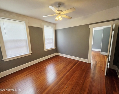 146 6th Street - Photo Thumbnail 13