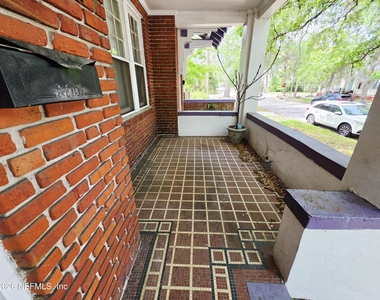 146 6th Street - Photo Thumbnail 1