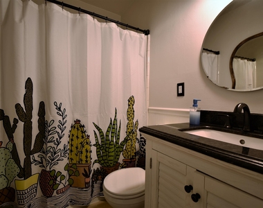 4641 Blount Avenue - Photo Thumbnail 18