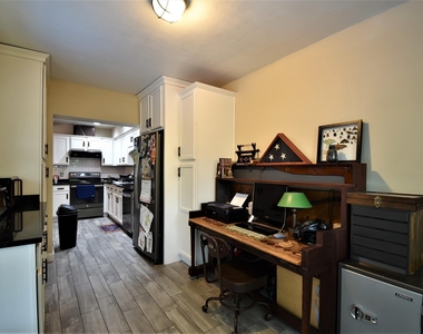 4641 Blount Avenue - Photo Thumbnail 12