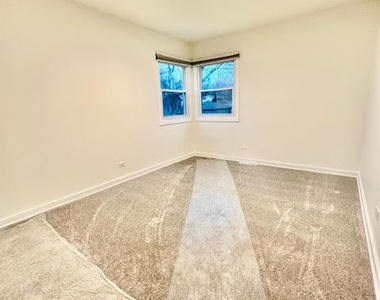 25640 W Glade Drive - Photo Thumbnail 11