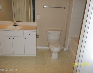 3591 Kernan Boulevard S - Photo Thumbnail 15