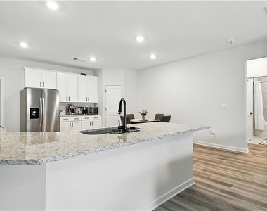 3894 Saddle Bag Court - Photo Thumbnail 10