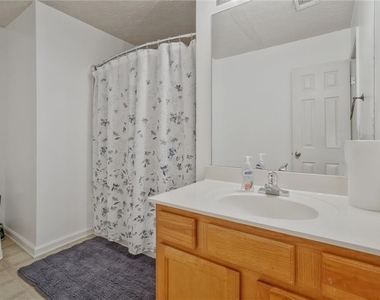 2870 Vining Ridge Terrace - Photo Thumbnail 18