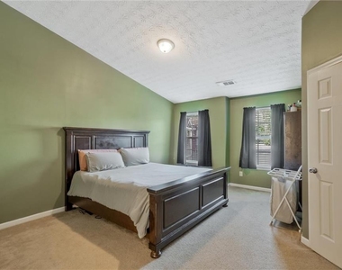 2870 Vining Ridge Terrace - Photo Thumbnail 16