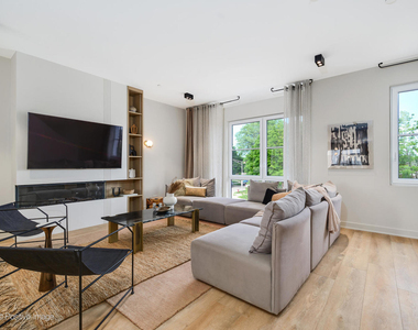 3007 Cottonwood Lane - Photo Thumbnail 1