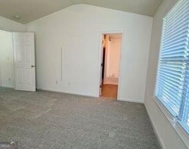 6243 Sawtooth Oak Court Se - Photo Thumbnail 30