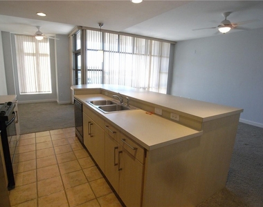 250 Park Avenue West Nw - Photo Thumbnail 8