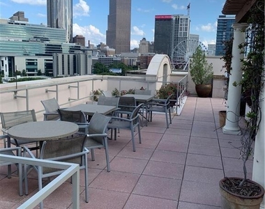 250 Park Avenue West Nw - Photo Thumbnail 32