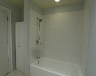 250 Park Avenue West Nw - Photo Thumbnail 15