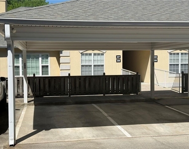 1001 Holly Drive - Photo Thumbnail 13