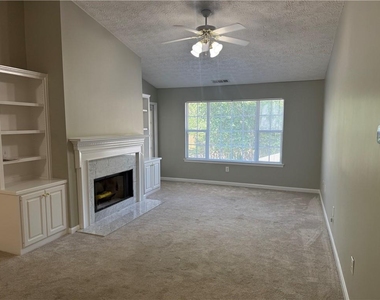 1001 Holly Drive - Photo Thumbnail 1