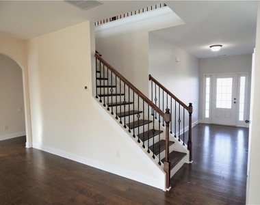 2441 Melton Common Drive - Photo Thumbnail 30