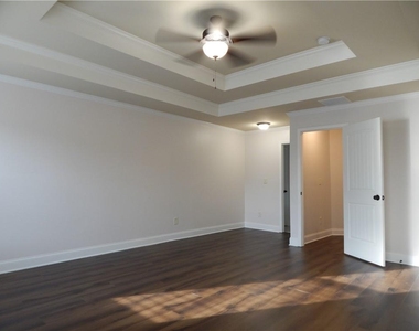 2441 Melton Common Drive - Photo Thumbnail 35