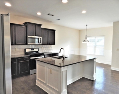 2441 Melton Common Drive - Photo Thumbnail 23
