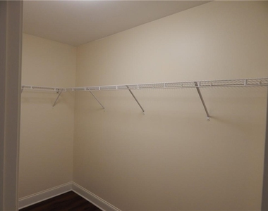 2441 Melton Common Drive - Photo Thumbnail 75