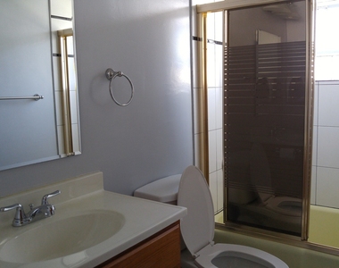 10351 Canterbury Street - Photo Thumbnail 9