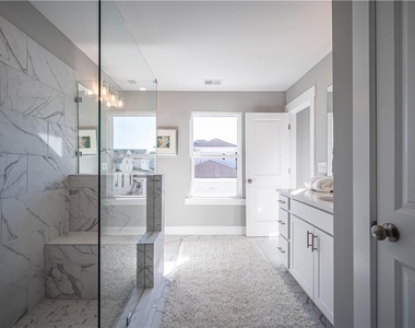 1719 Prospect Way - Photo Thumbnail 15
