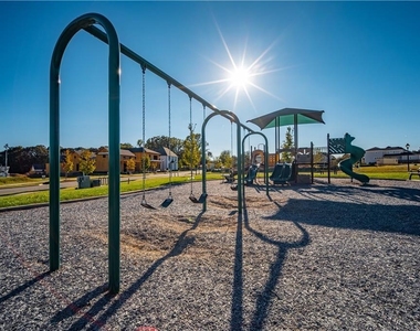 1719 Prospect Way - Photo Thumbnail 17