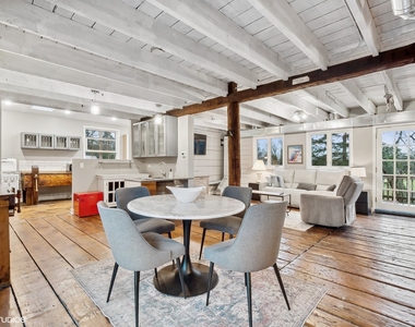 2404 Ridge Avenue - Photo Thumbnail 1