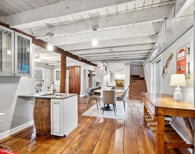 2404 Ridge Avenue - Photo Thumbnail 2