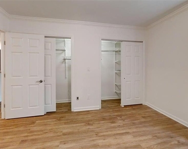 300 Johnson Ferry Road Ne - Photo Thumbnail 26