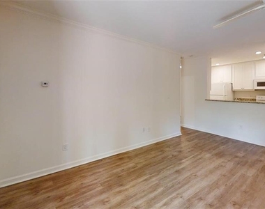 300 Johnson Ferry Road Ne - Photo Thumbnail 29