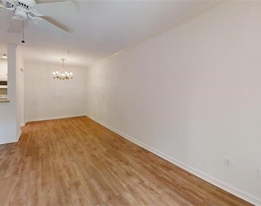 300 Johnson Ferry Road Ne - Photo Thumbnail 30