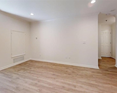 300 Johnson Ferry Road Ne - Photo Thumbnail 42