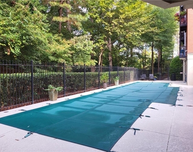 560 Dutch Valley Road Ne - Photo Thumbnail 11