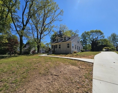 1120 Morningside Drive - Photo Thumbnail 1