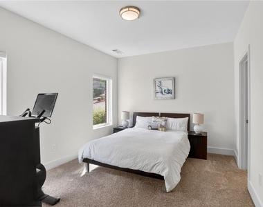 1214 Chelsea Circle - Photo Thumbnail 1