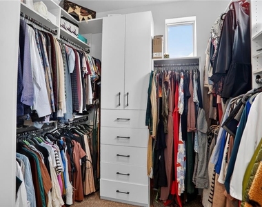 1214 Chelsea Circle - Photo Thumbnail 16