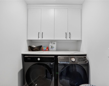 1214 Chelsea Circle - Photo Thumbnail 18