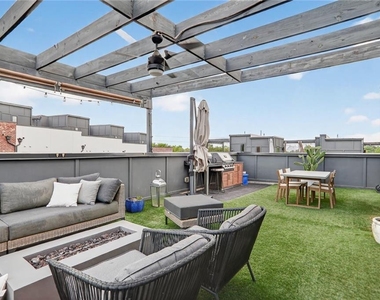 1214 Chelsea Circle - Photo Thumbnail 22