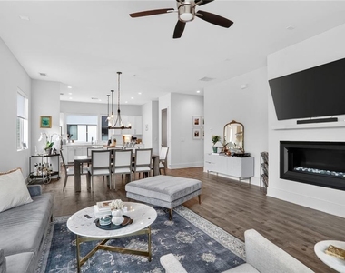 1214 Chelsea Circle - Photo Thumbnail 8