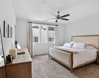 1214 Chelsea Circle - Photo Thumbnail 14