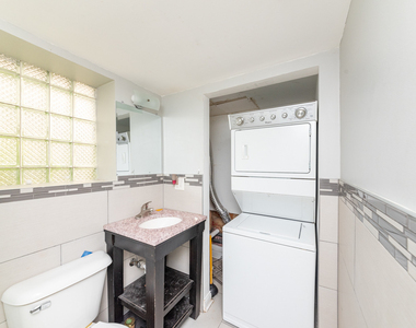 5344 W Eddy Street - Photo Thumbnail 5