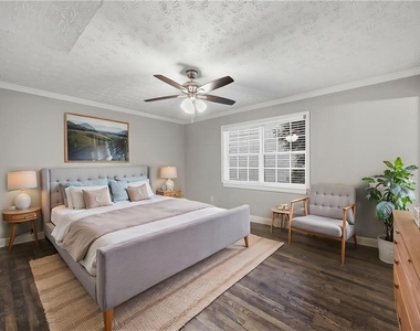 21 Delmont Drive Ne - Photo Thumbnail 6