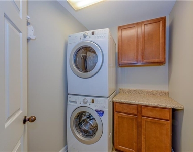 2020 Chelton Way Se - Photo Thumbnail 29