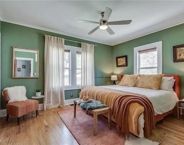 3353 Myrtle Street - Photo Thumbnail 7
