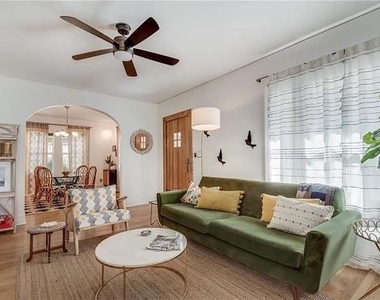3353 Myrtle Street - Photo Thumbnail 2