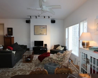 1407 N Wicker Park Avenue - Photo Thumbnail 7