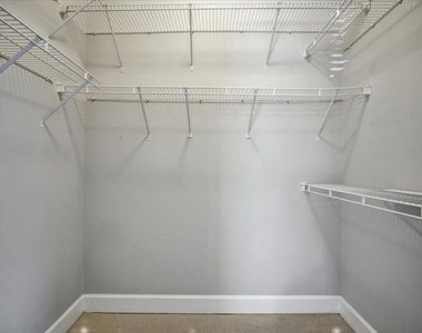 3777 Peachtree Road Ne - Photo Thumbnail 18