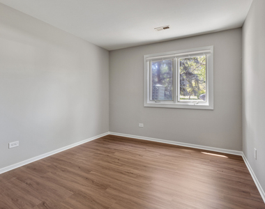 1444 Stonebridge Circle - Photo Thumbnail 10