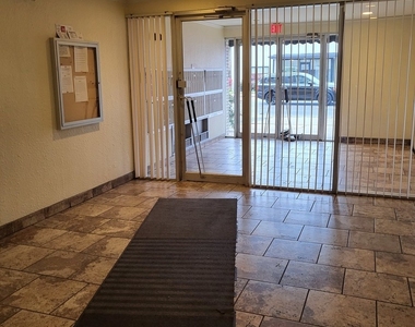 1227 S Harlem Avenue - Photo Thumbnail 20