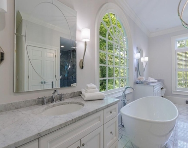 25 Asheworth Court Nw - Photo Thumbnail 40