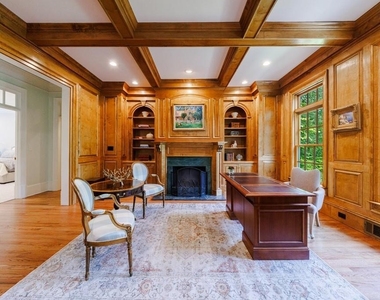 25 Asheworth Court Nw - Photo Thumbnail 4