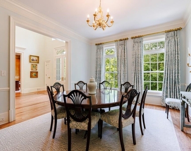 25 Asheworth Court Nw - Photo Thumbnail 6