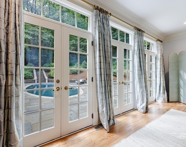 25 Asheworth Court Nw - Photo Thumbnail 10